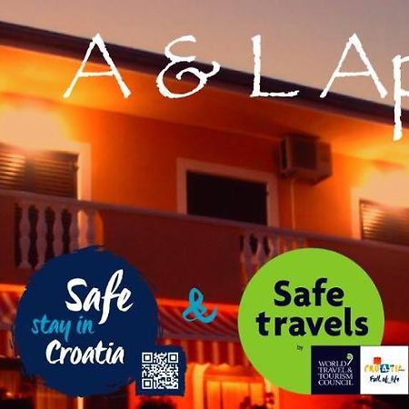 A&L Apartment Sukosan Exterior photo